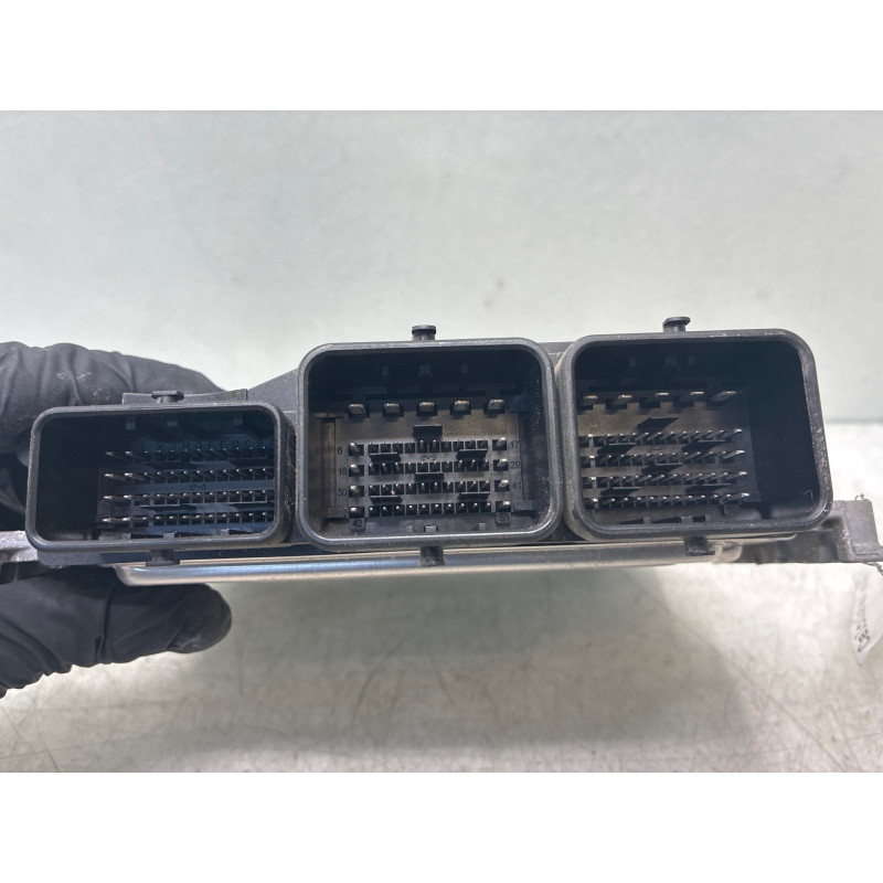 Calculateur moteur CITROEN C3 2 Photo n°4