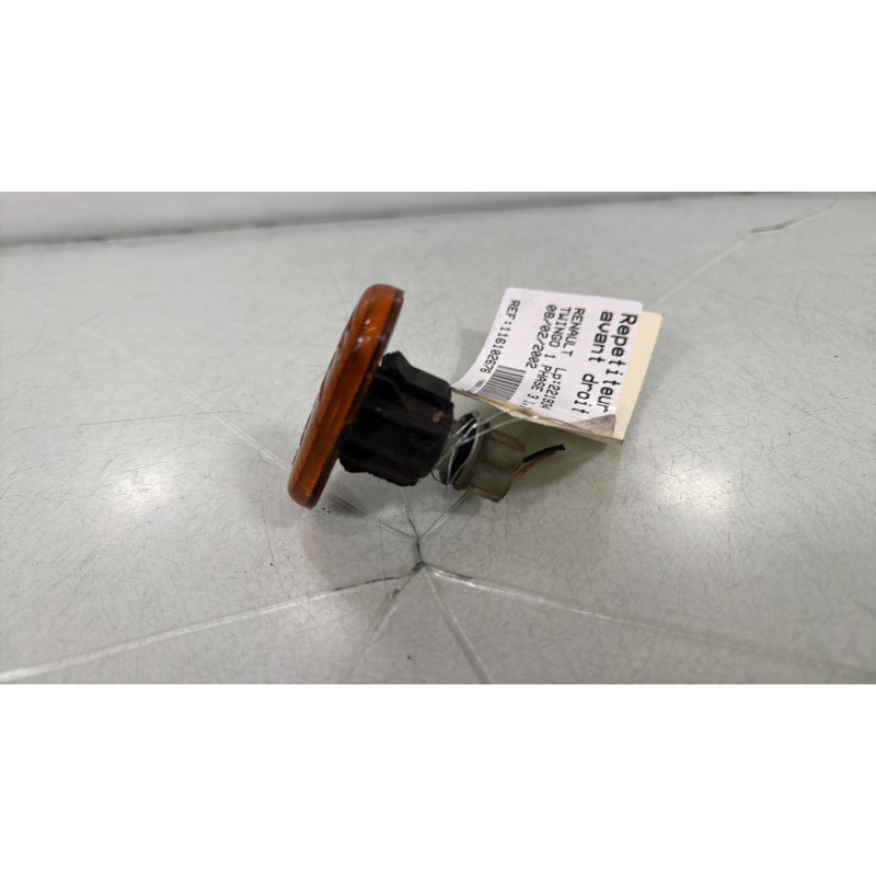 Repetiteur clignotant avant droit  (Feux) RENAULT TWINGO 1 Photo n°2