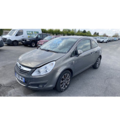 Bouton de coffre OPEL CORSA D