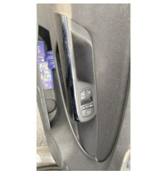 Bouton de coffre OPEL CORSA D