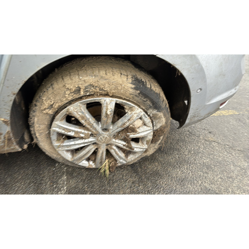 Demarreur VOLKSWAGEN TOURAN 3 Photo n°20