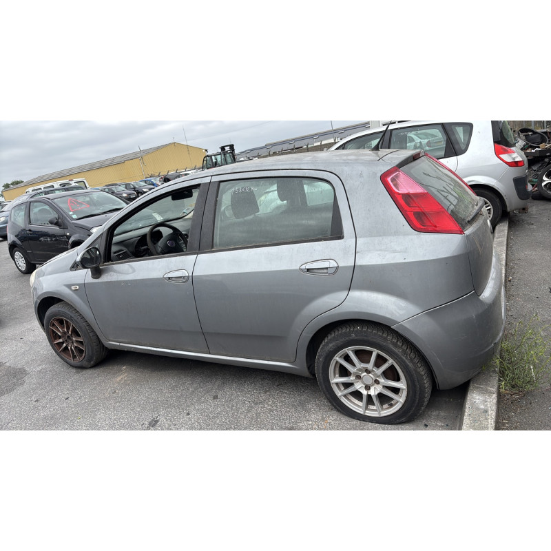 Demarreur FIAT GRANDE PUNTO Photo n°10