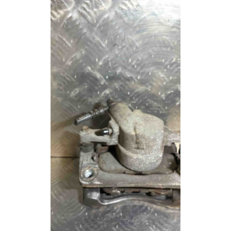 Etrier avant gauche (freinage) TOYOTA PROACE 3 CITY Photo n°4