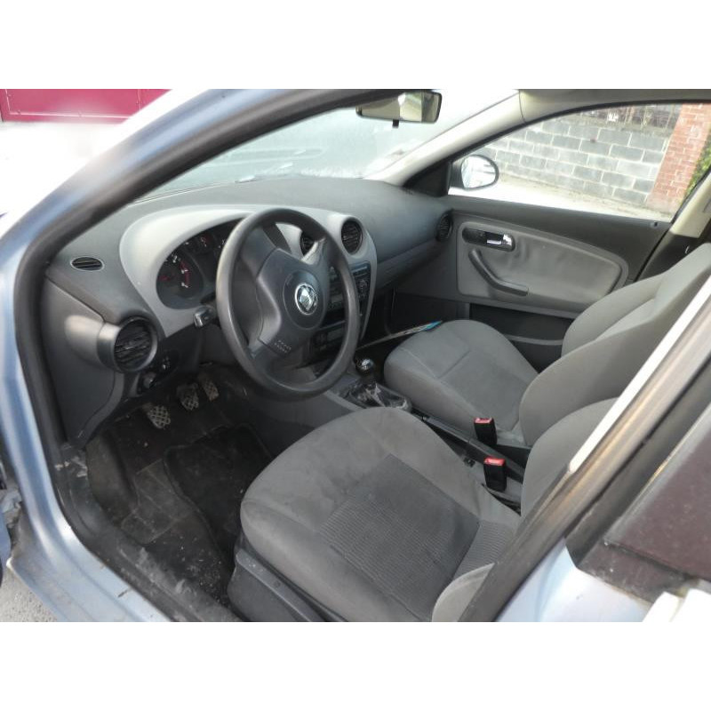 Volant SEAT IBIZA 3 Photo n°11