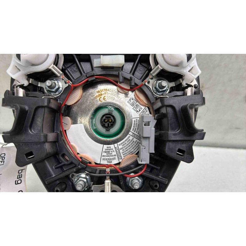 Air bag conducteur OPEL CORSA E Photo n°3
