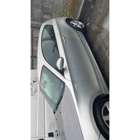 BMW SERIE 1 E81 118d 2.0D - 16V TURBO Photo n°1