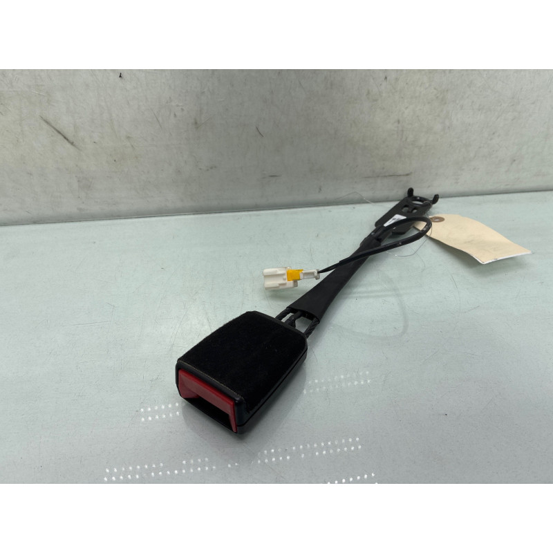 Attache ceinture avant droit PEUGEOT 3008 1 Photo n°2