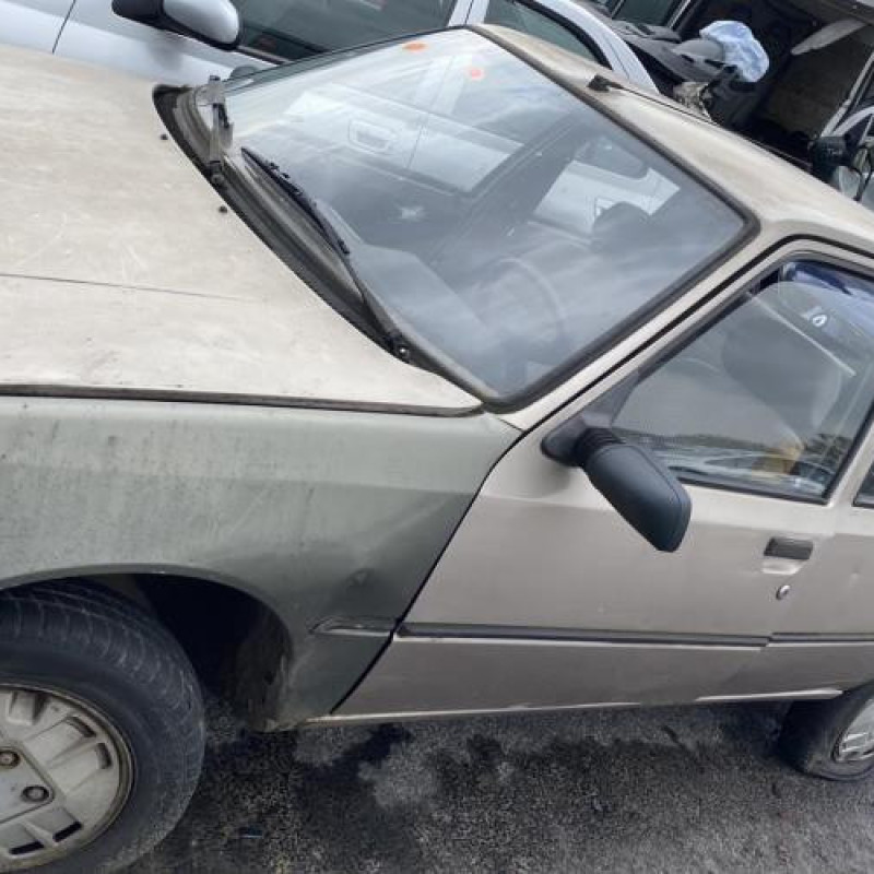 Retroviseur gauche PEUGEOT 205 Photo n°8