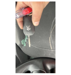 Pare choc arriere PEUGEOT 208 1