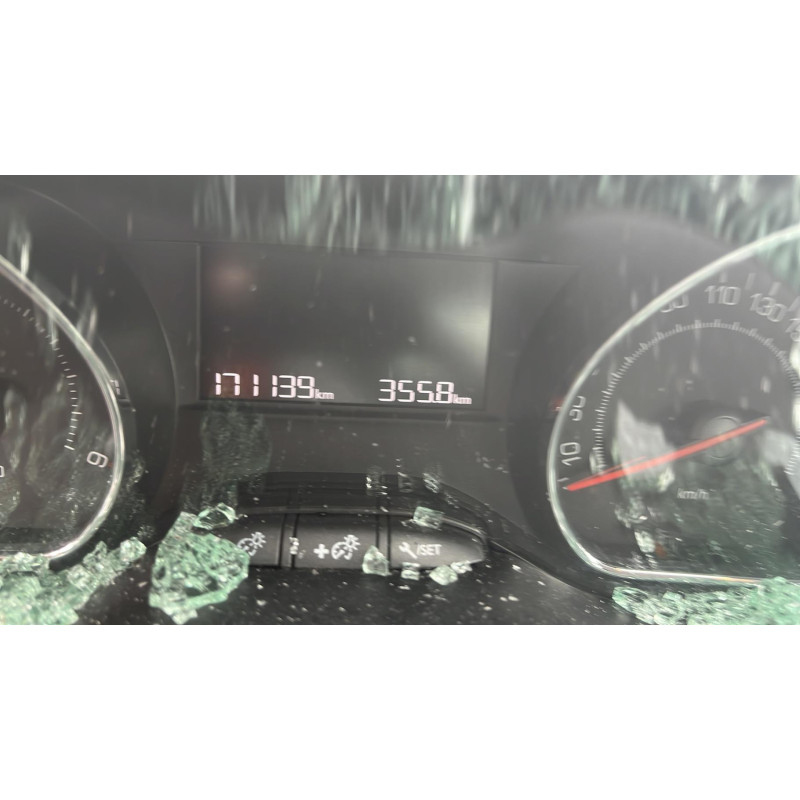 Pare choc arriere PEUGEOT 208 1 Photo n°9