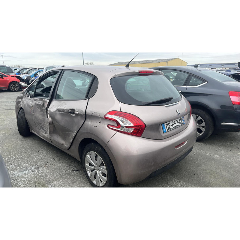 Pare choc arriere PEUGEOT 208 1 Photo n°13