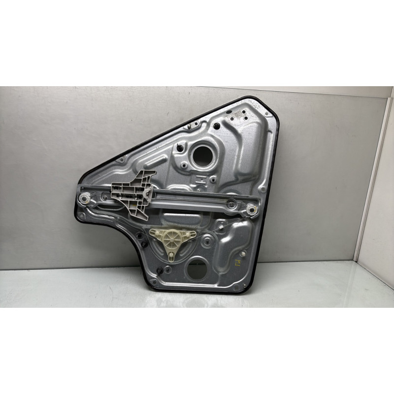 Leve vitre electrique arriere droit KIA VENGA Photo n°5