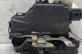 Serrure avant droit VOLKSWAGEN GOLF 4 Photo n°1