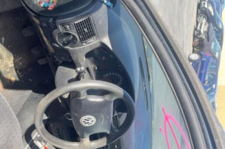 Serrure avant droit VOLKSWAGEN GOLF 4