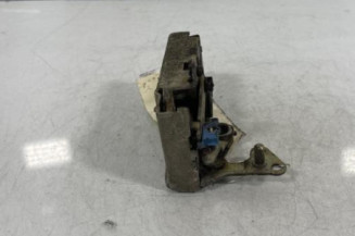 Serrure avant droit CITROEN SAXO