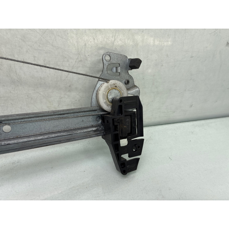 Leve vitre electrique avant gauche CITROEN C3 1 Photo n°4
