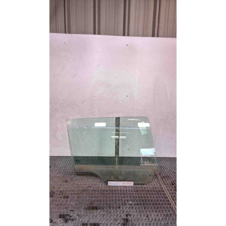 Vitre arriere droit OPEL ASTRA H Photo n°1