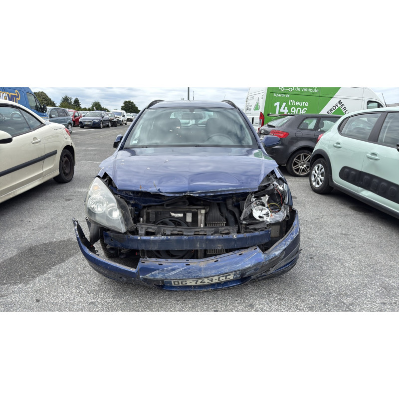 Vitre arriere droit OPEL ASTRA H Photo n°16