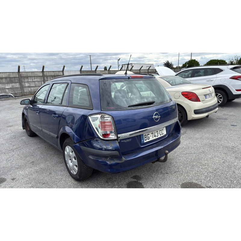 Vitre avant gauche OPEL ASTRA H Photo n°12
