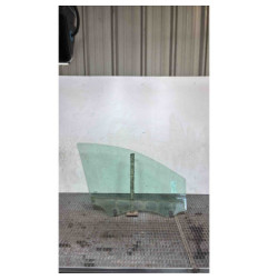 Vitre avant gauche RENAULT CLIO 3
