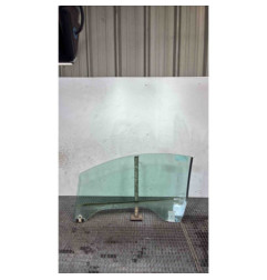 Vitre avant droit PEUGEOT 207