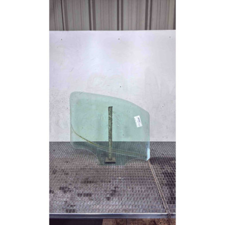 Vitre avant gauche CITROEN BERLINGO 3 M