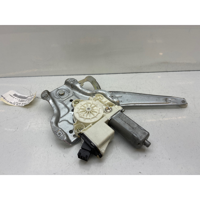 Leve vitre electrique arriere droit TOYOTA COROLLA 10 Photo n°3
