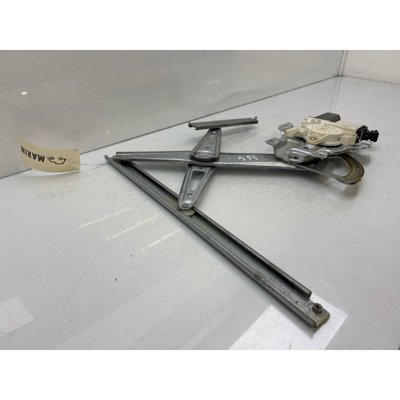 Leve vitre electrique avant gauche TOYOTA COROLLA 10 Photo n°4