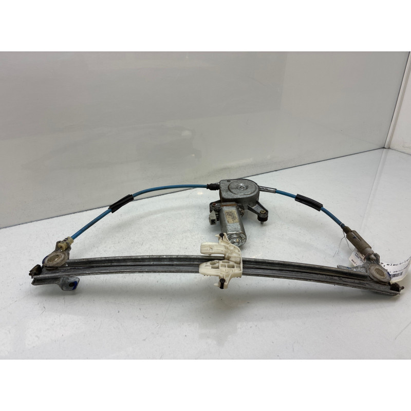Leve vitre electrique avant droit PEUGEOT 406 Photo n°6