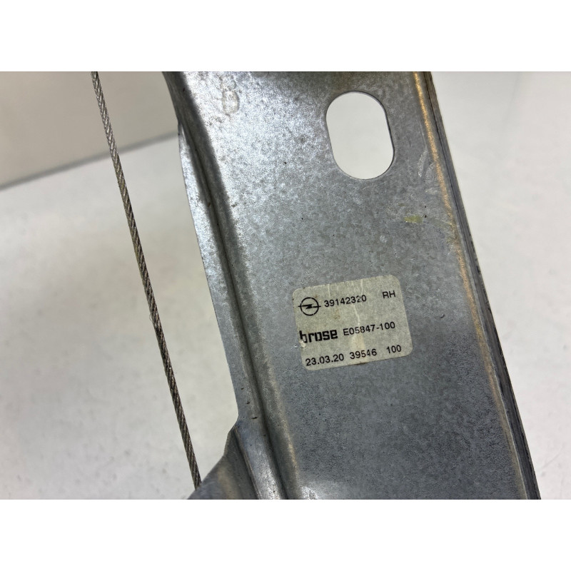 Leve vitre electrique arriere droit OPEL ASTRA K Photo n°7