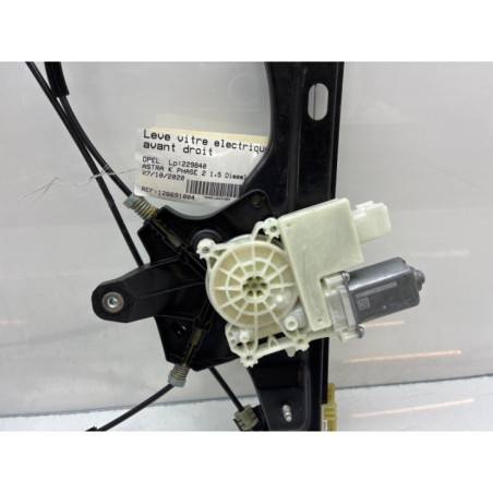 Leve vitre electrique avant droit OPEL ASTRA K