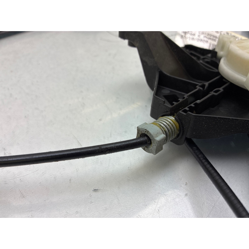 Leve vitre electrique avant droit OPEL ASTRA K Photo n°4