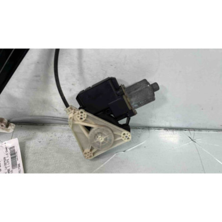 Leve vitre electrique arriere droit VOLKSWAGEN POLO 5 Photo n°1