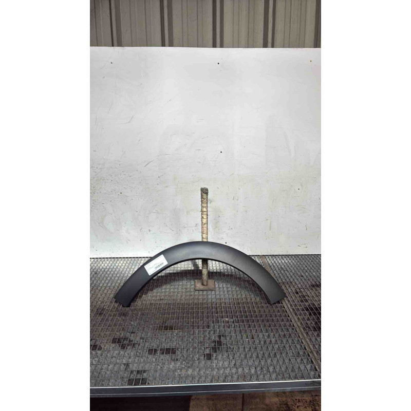 Extension d'aile avant droit CITROEN C3 3 Photo n°1