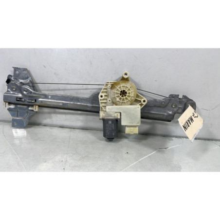 Leve vitre electrique arriere gauche PEUGEOT 308 2 SW Photo n°1