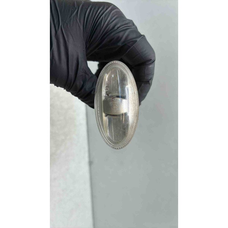 Repetiteur clignotant avant droit  (Feux) PEUGEOT 407 Photo n°2