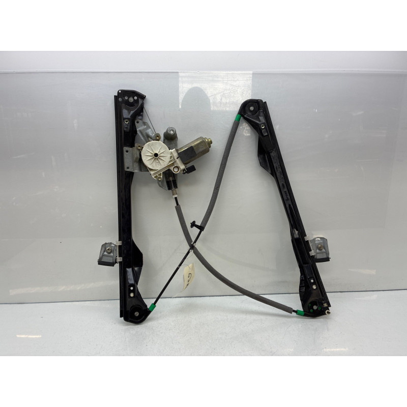 Leve vitre electrique avant gauche FORD FOCUS 1 Photo n°6