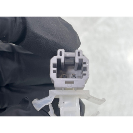 Attache ceinture avant droit FIAT TIPO 2 Photo n°1
