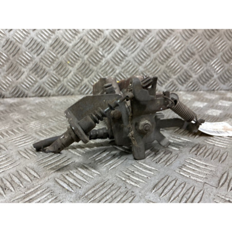 Etrier arriere droit (freinage) FIAT TIPO 2 Photo n°1