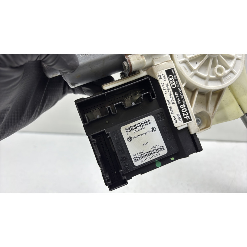 Leve vitre electrique arriere droit AUDI A3 2 Photo n°7