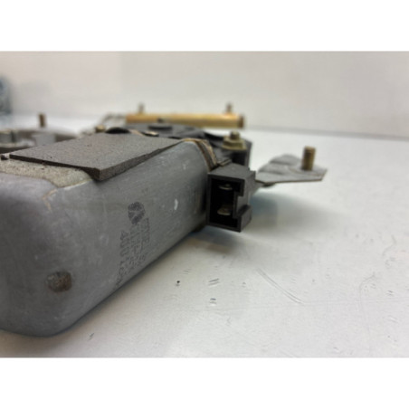 Leve vitre electrique avant droit PEUGEOT 205 Photo n°1