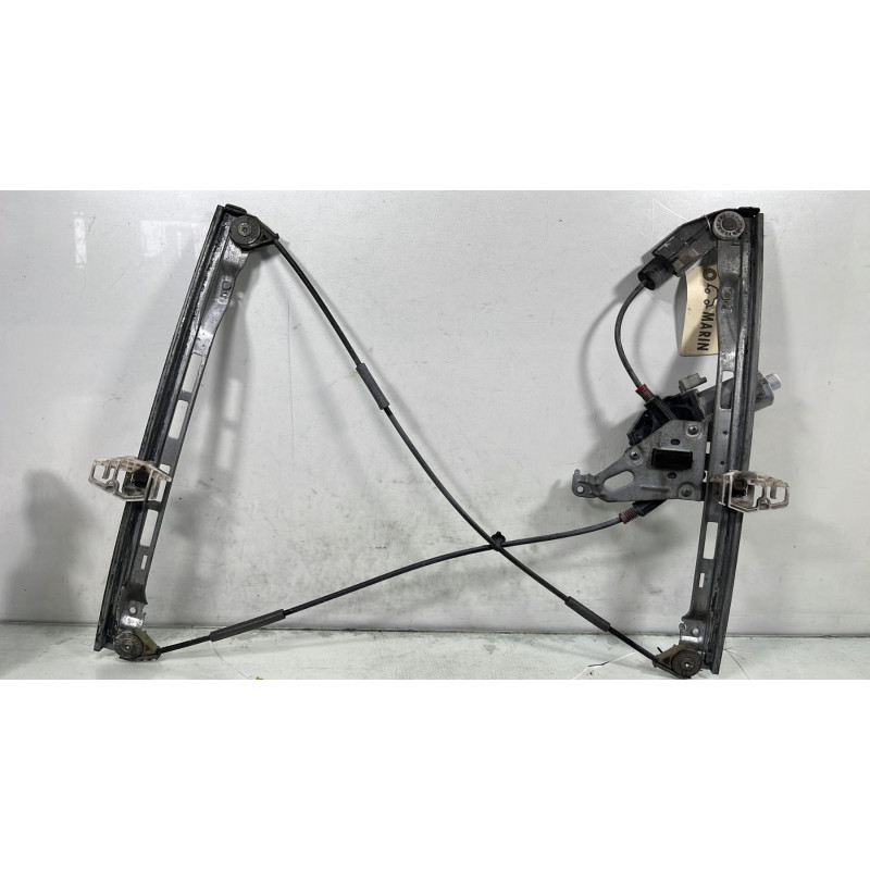 Leve vitre electrique avant gauche PEUGEOT 206+ Photo n°3