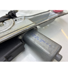 Leve vitre electrique avant droit OPEL CORSA D Photo n°1