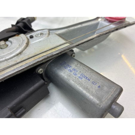 Leve vitre electrique avant droit OPEL CORSA D Photo n°1