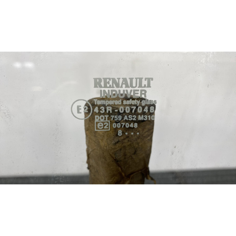 Vitre avant gauche RENAULT MASTER 1 Photo n°1