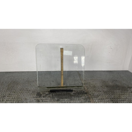 Vitre avant gauche RENAULT MASTER 1