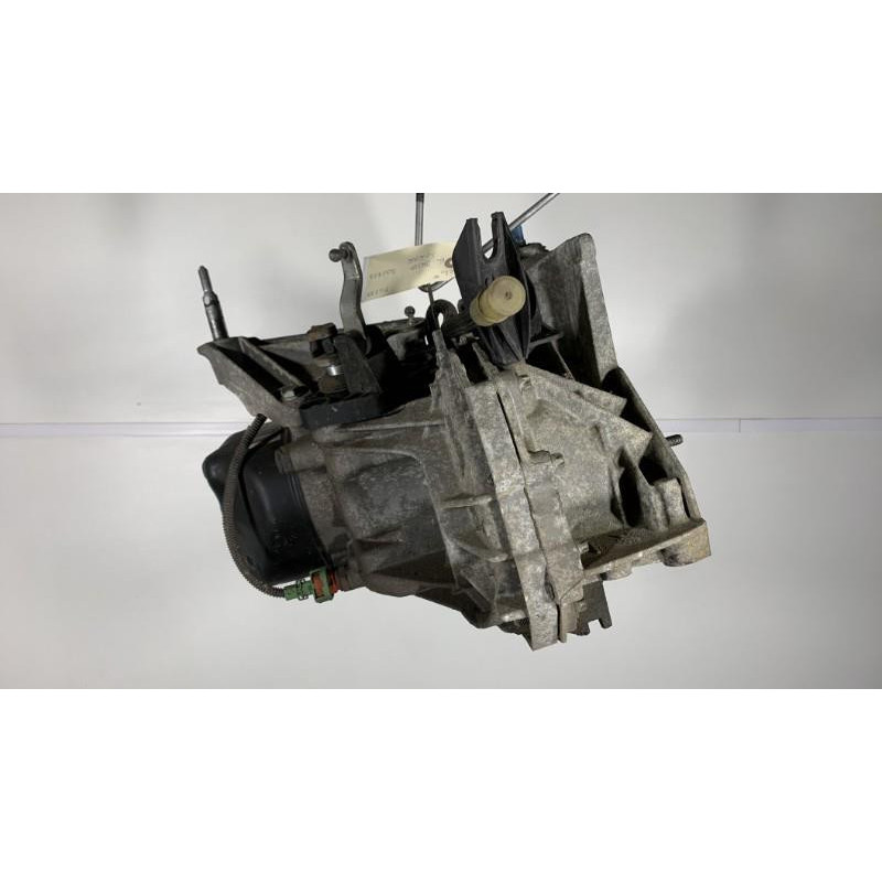 Boite de vitesses RENAULT CLIO 3 Photo n°1
