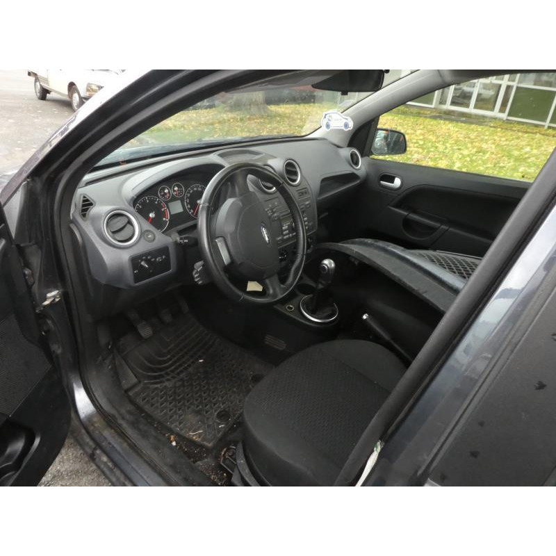 Feu arriere principal droit (feux) FORD FIESTA 5 Photo n°4