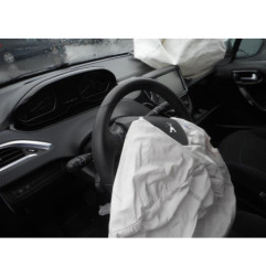Ecran GPS PEUGEOT 208 1