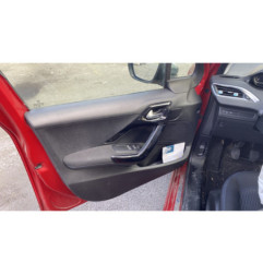 Ecran GPS PEUGEOT 208 1